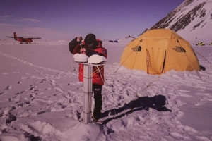 Imagen de la inauguración de la Exposición “CIENCIA ANTÁRTICA HECHA POR MUJERES”