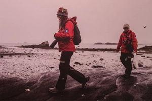 Imagen de la inauguración de la Exposición “CIENCIA ANTÁRTICA HECHA POR MUJERES”